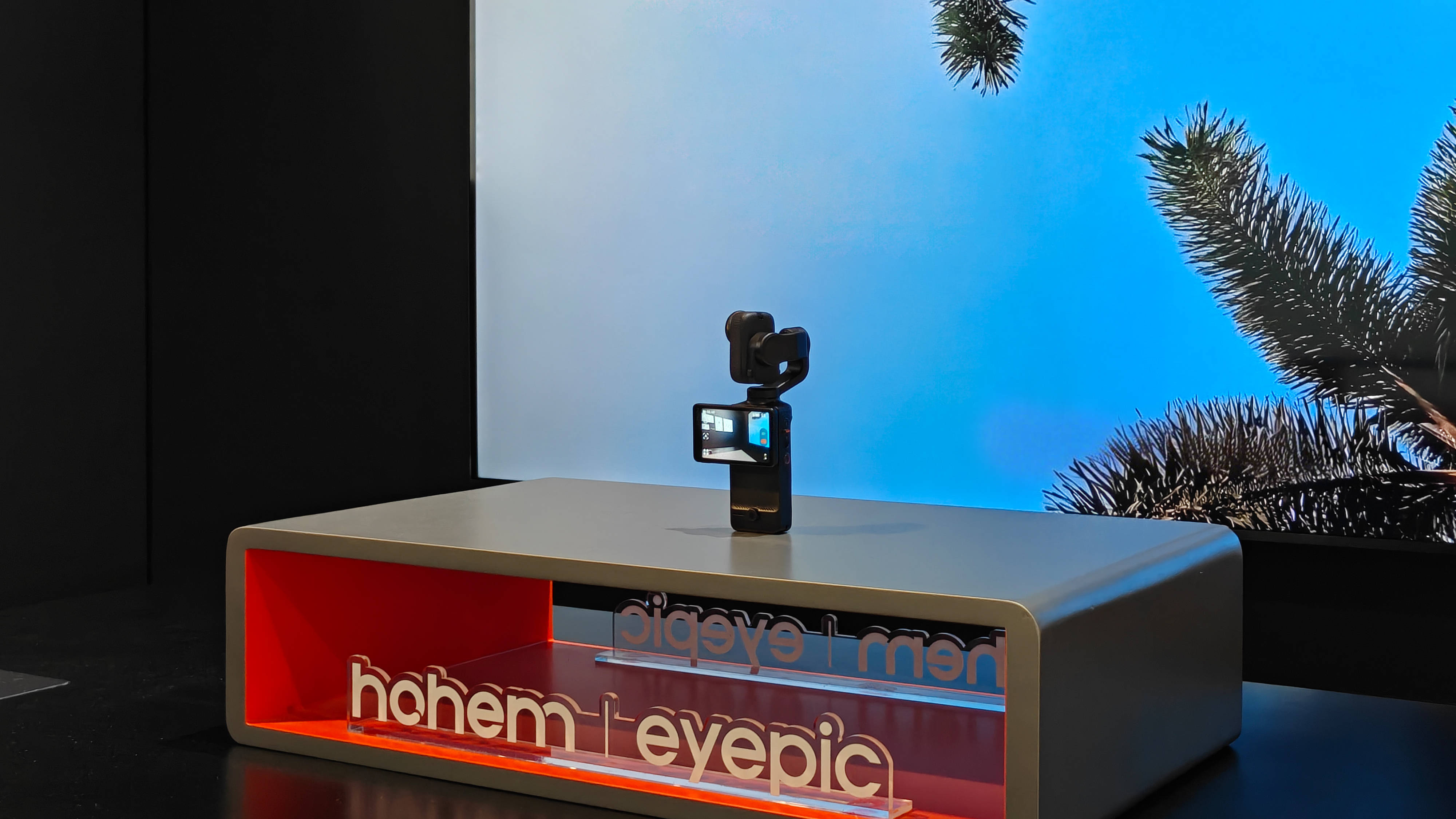 ！六大玩家CES交卷：影像赛道打法变了j9九游会入口首页分体、全景、机械臂(图9)