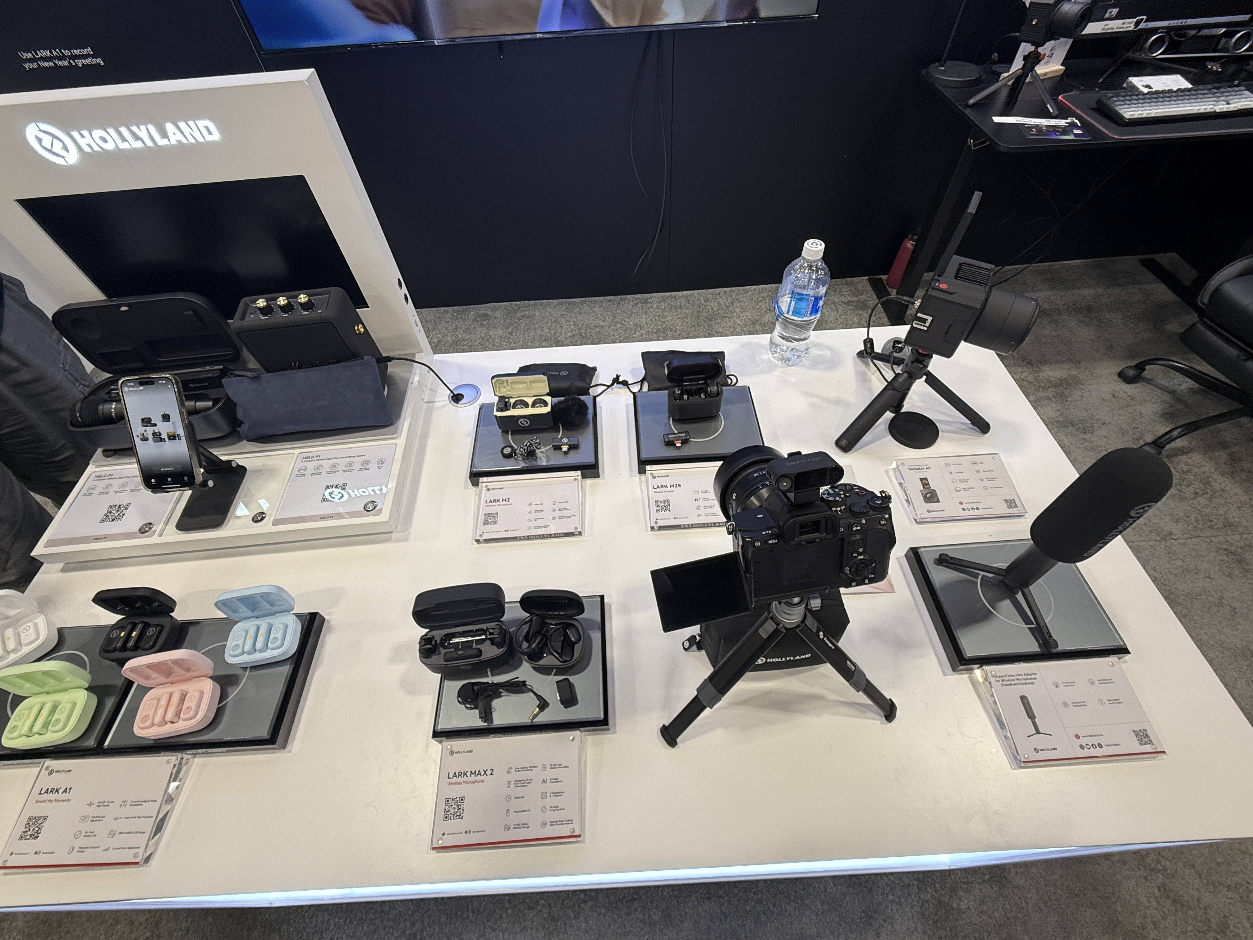 ！六大玩家CES交卷：影像赛道打法变了j9九游会入口首页分体、全景、机械臂(图13)